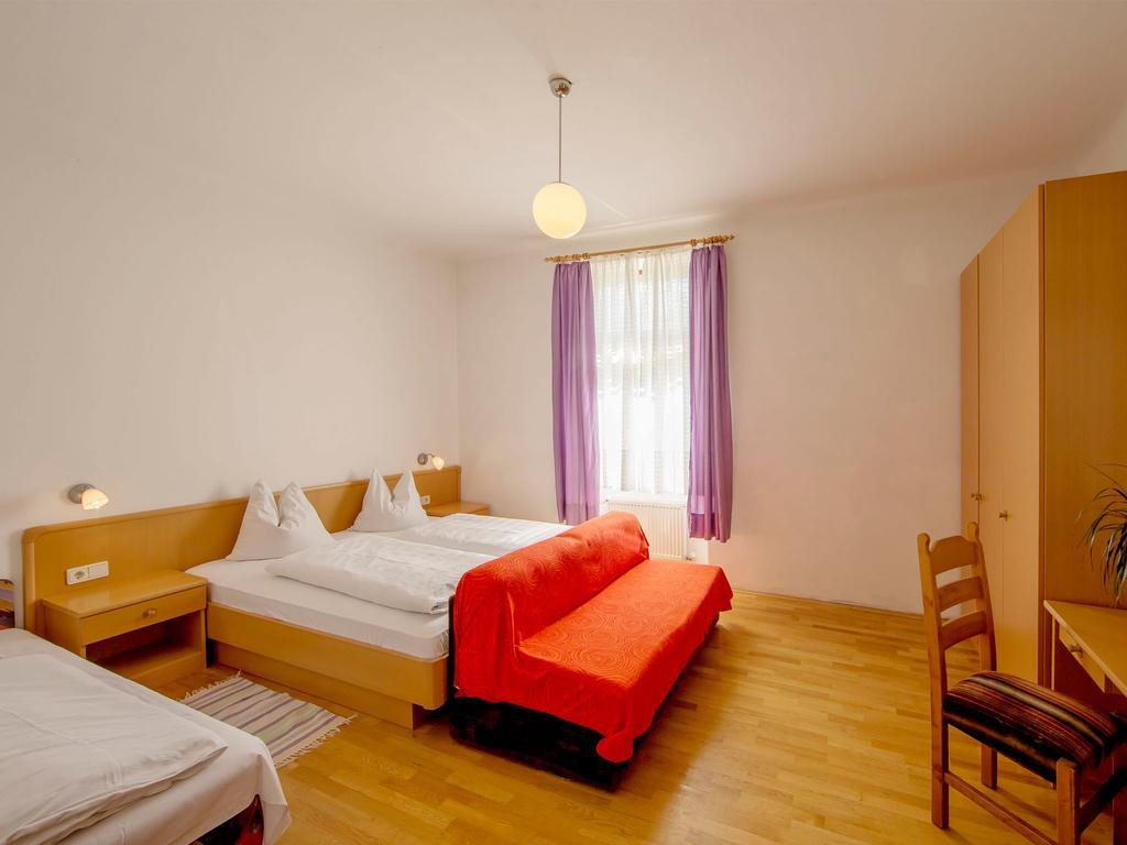 Villa Residence Santer Brunico Room photo